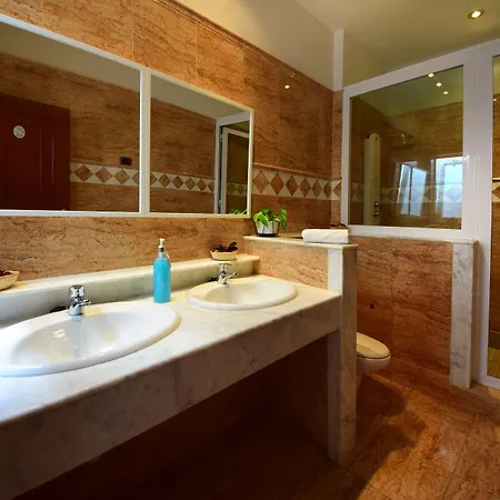 לינה וארוחת בוקר Casa Armonia
